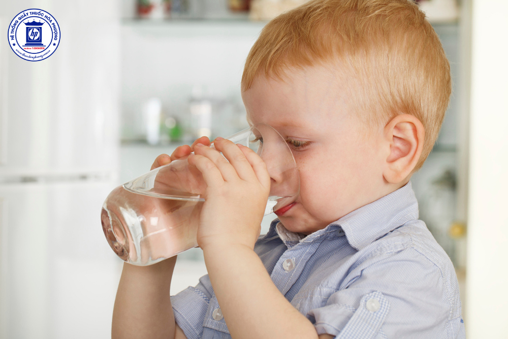 Những điều cần biết về mất nước ở trẻ trong mùa hè này