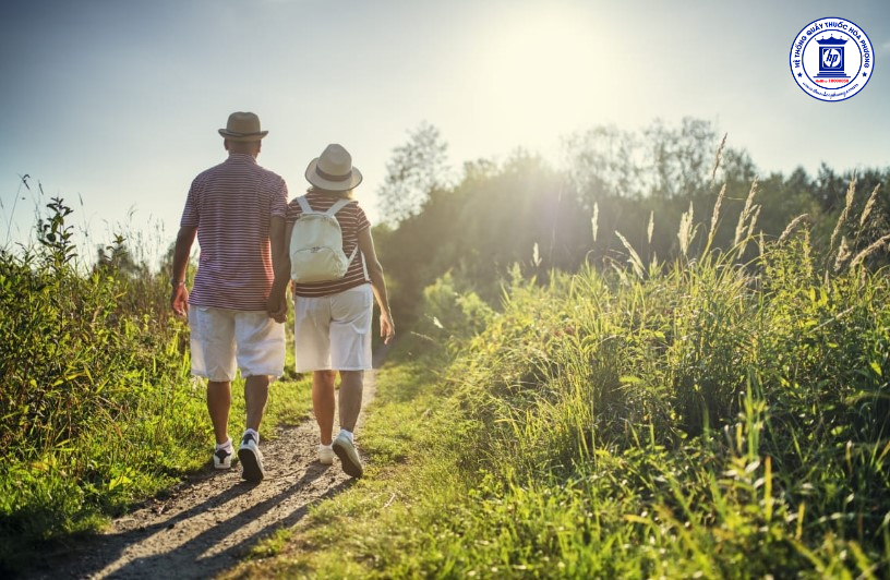 An toàn cho người cao tuổi: 7 mẹo khi trời nóng có thể cứu mạng bạn