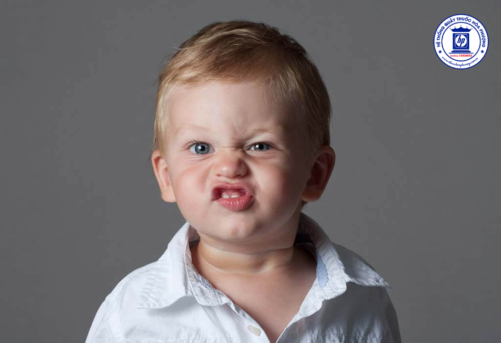 Bệnh Tic: Nguyên Nhân, Triệu Chứng và Biện Pháp Ngăn Ngừa