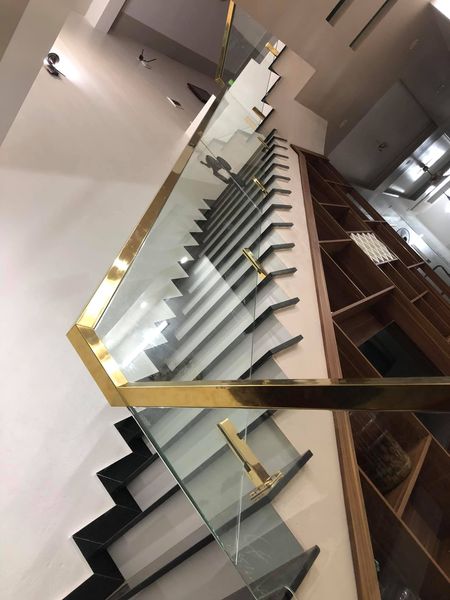 Mẫu Tay vịn cầu thang mới nhất 2023