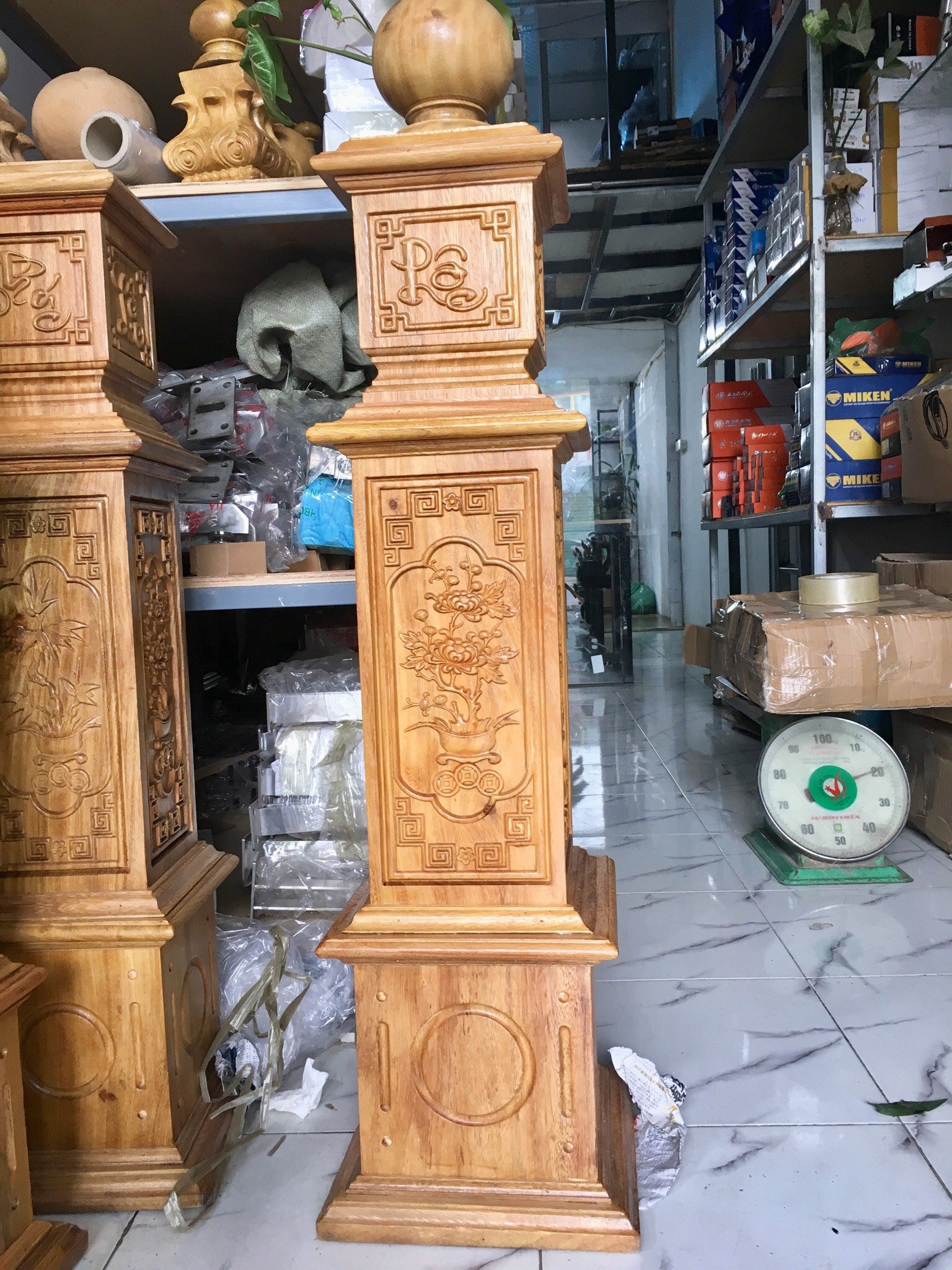 Trụ Phúc Lộc Thọ