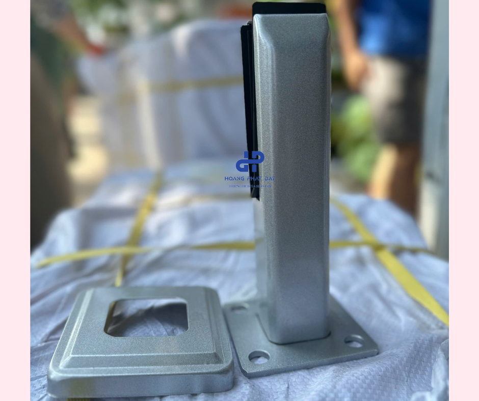 Trụ ngàm inox cao 20cm