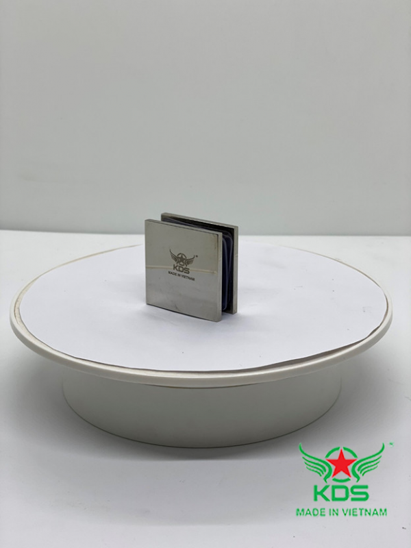 KẸP KÍNH SÀN – KDS D01 VÀ D06 BÓNG