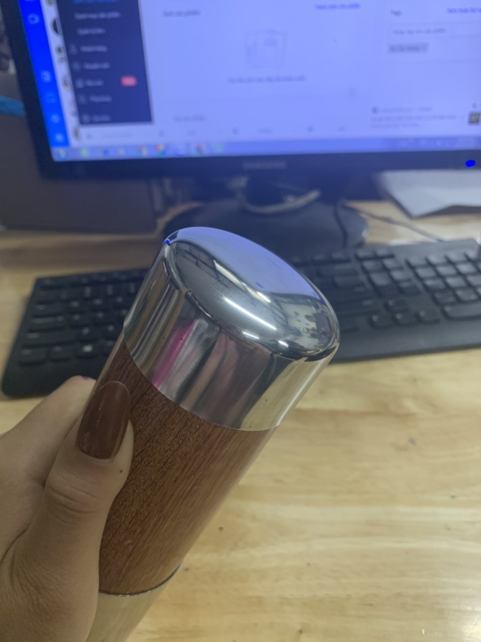 Bịt đầu tay vịn Phi 60
