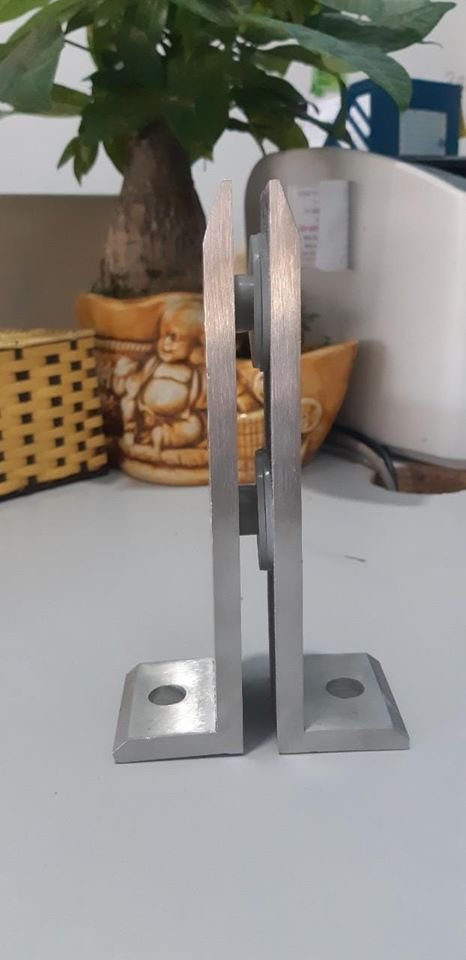 Trụ Ngàm Hai Mảnh Đặc Dày 8ly