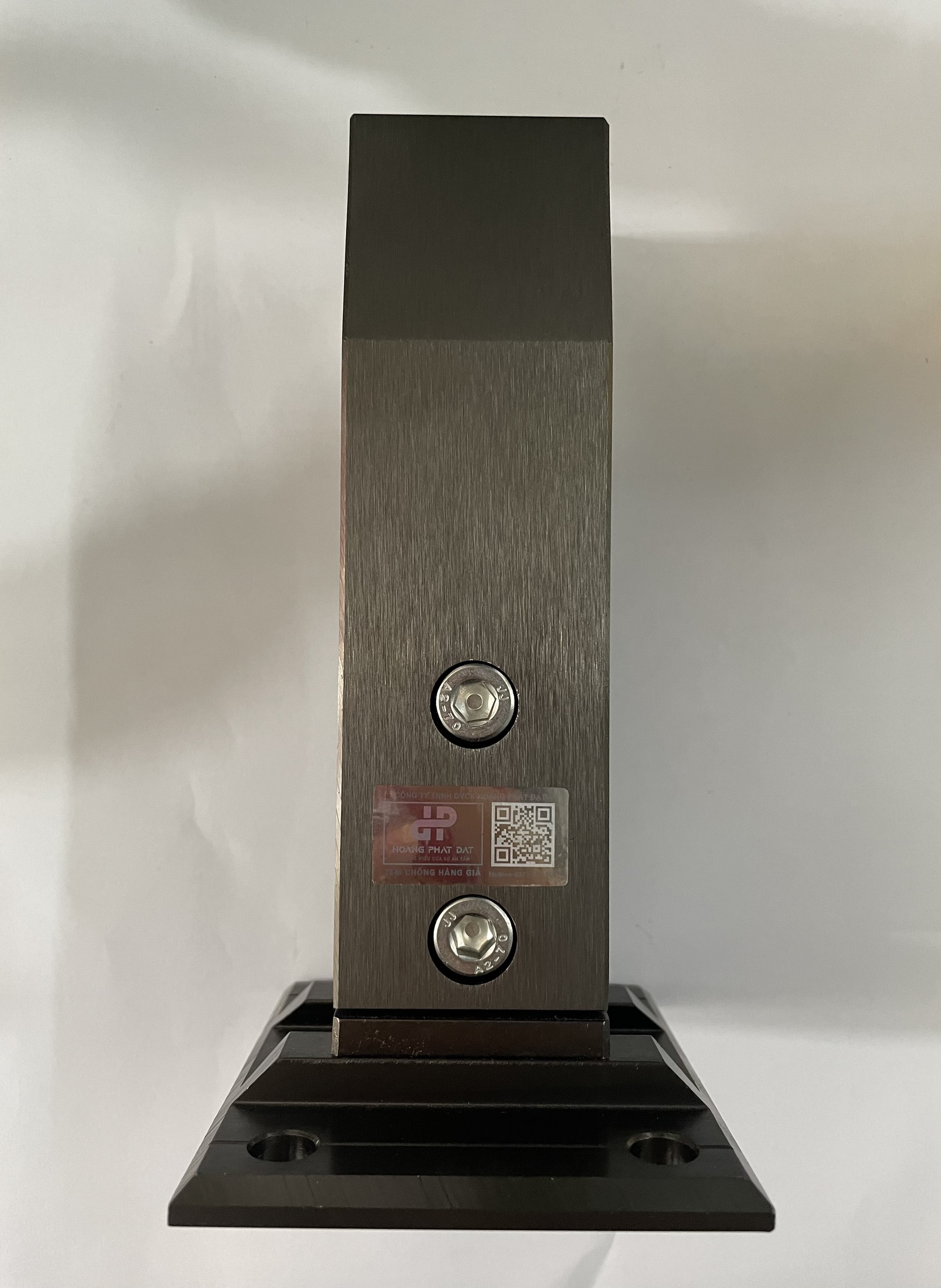 Trụ Nhôm Beta L165 Bảo Hành 15 năm