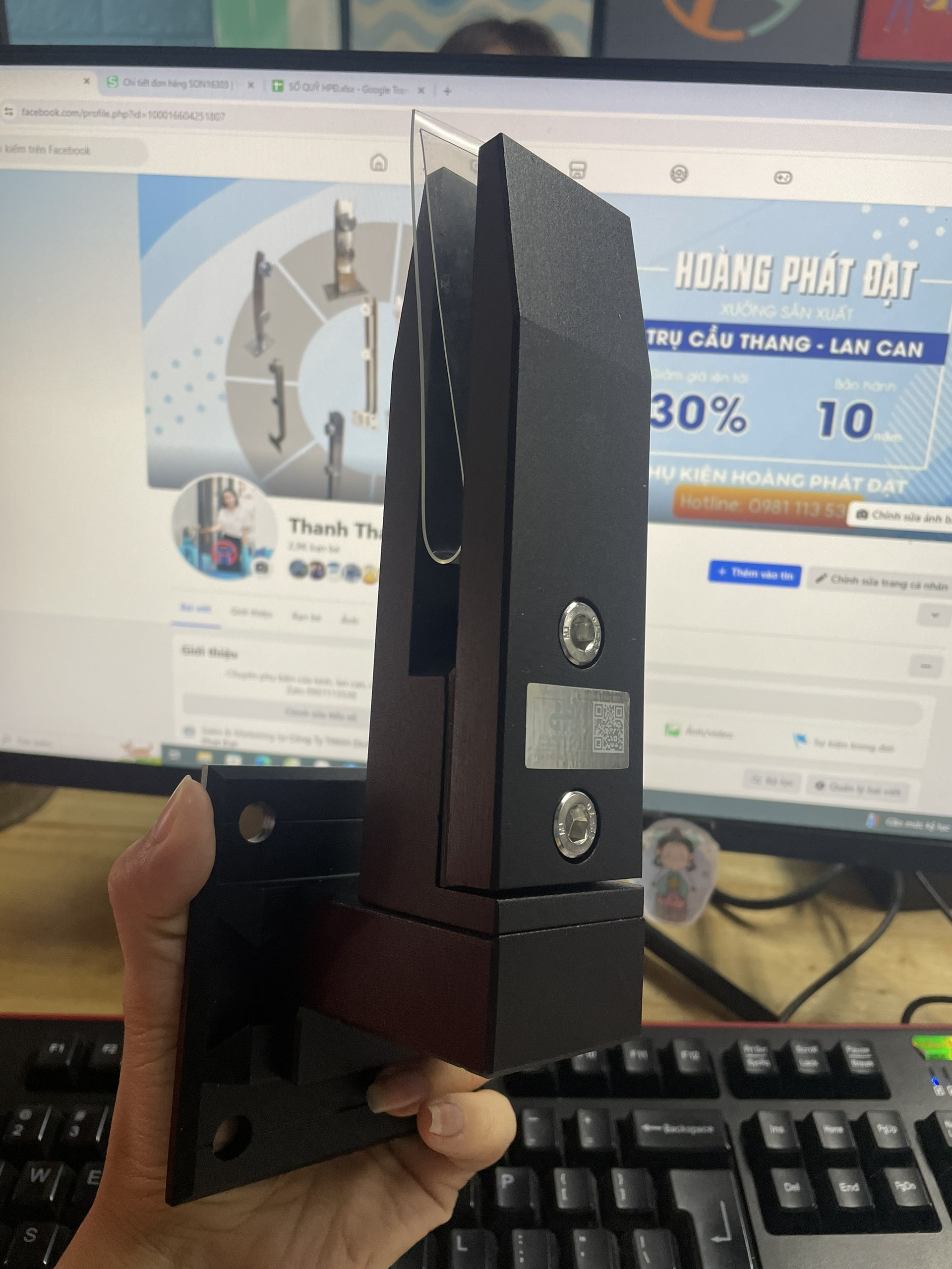 Trụ nhôm BETA L165 chân cạnh