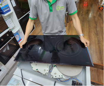 Chi phí thay kính bếp từ tại Home Best Care