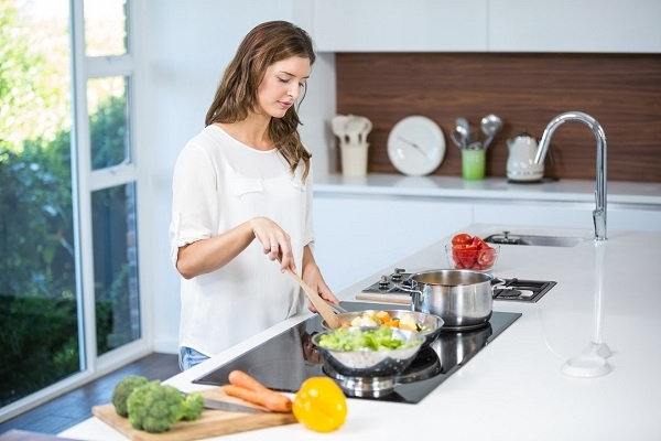 Sử dụng bếp đúng cách giúp bếp luôn sáng bóng, bền bỉ, hoạt động hiệu quả Home Best