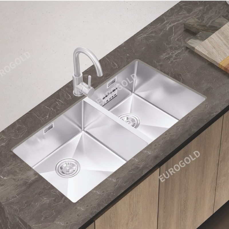 Chậu rửa chén chống xước Eurogold EUC28245EB