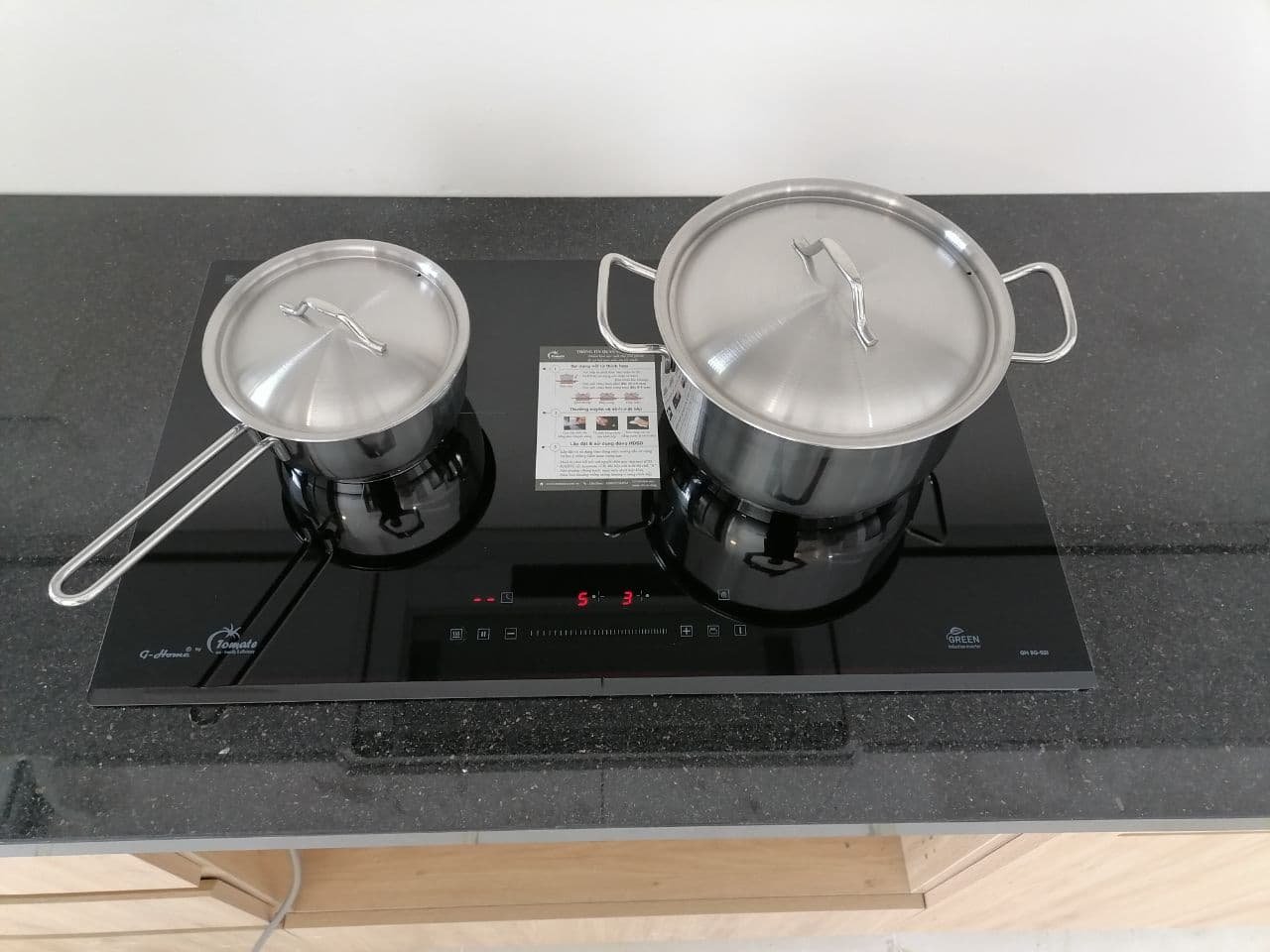 Bếp từ đôi Tomate GH 8G-02I