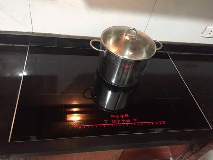 Bếp từ 4 vùng nấu Bosch PIE875DC1E