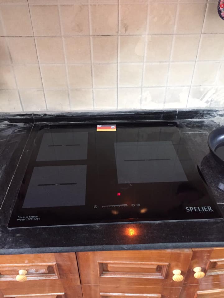 Bếp từ 3 vùng nấu Spelier SPF 938I