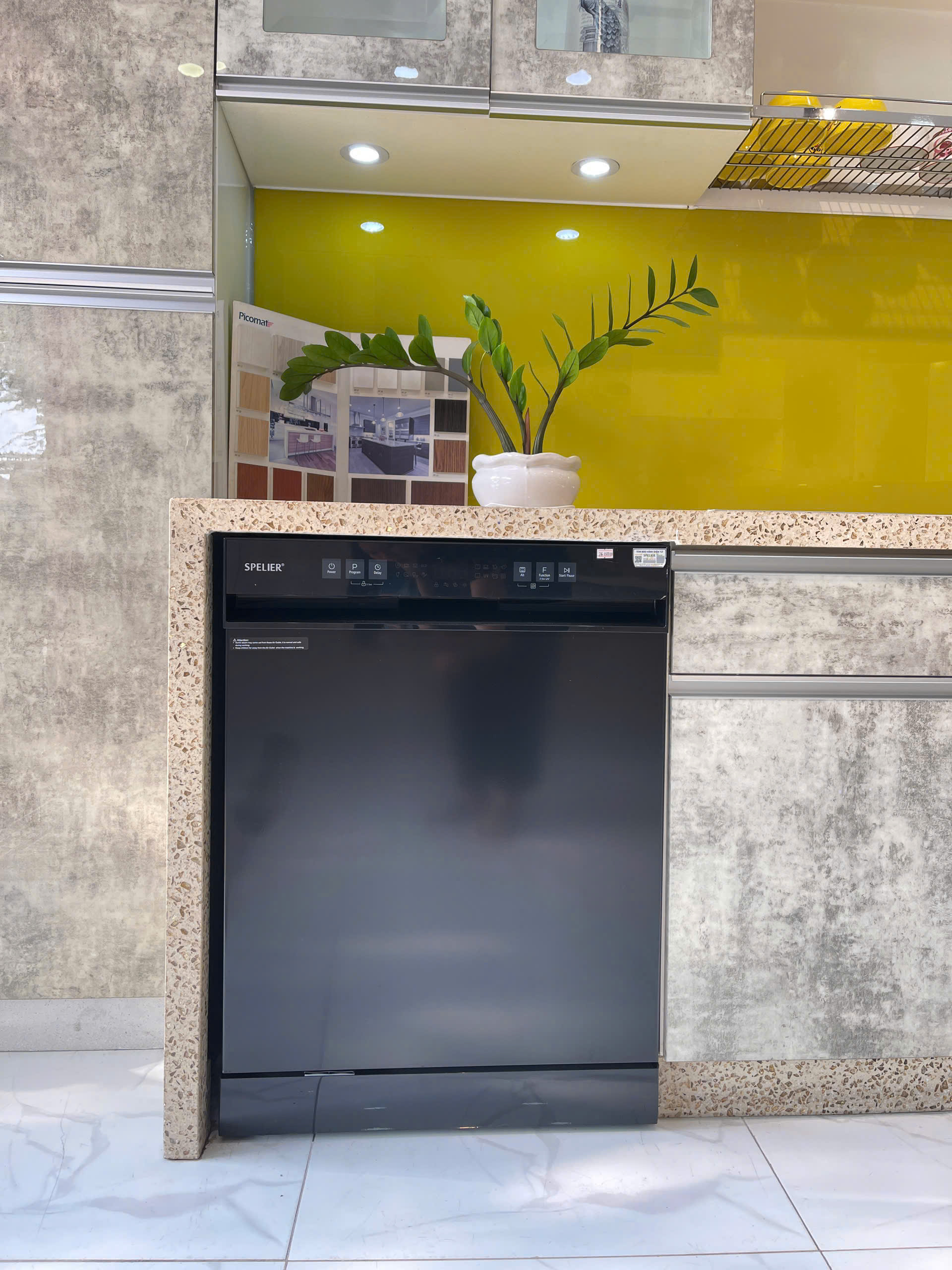 Máy rửa chén bát độc lập Spelier SP 15 DW NX BLACK