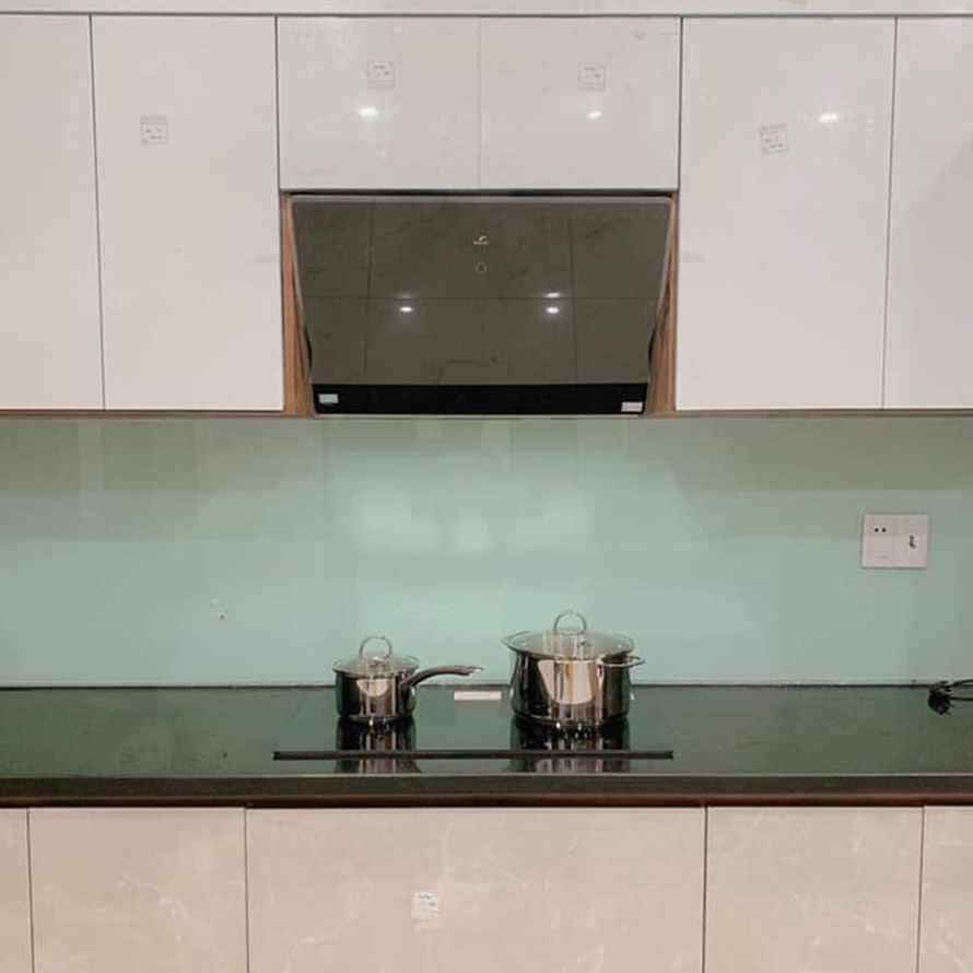 Máy hút khói, hút mùi kính vát Bauer BC 70ESI