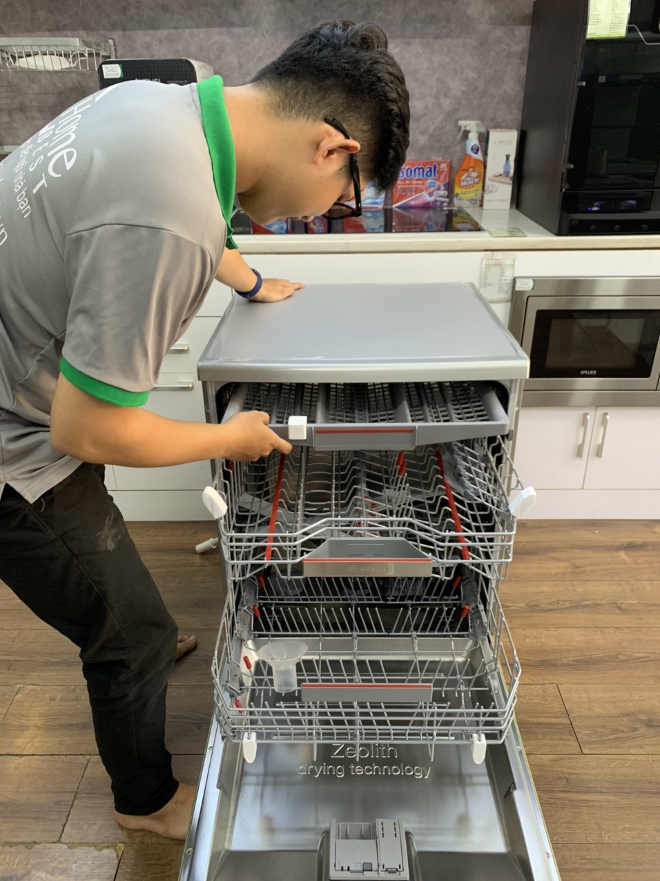 Máy rửa chén bát độc lập Bosch SMS6ZCI48E Serie 6