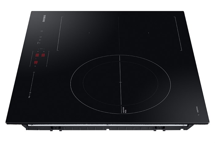 Bếp từ 3 vùng nấu Samsung NZ63B5046FK/SV