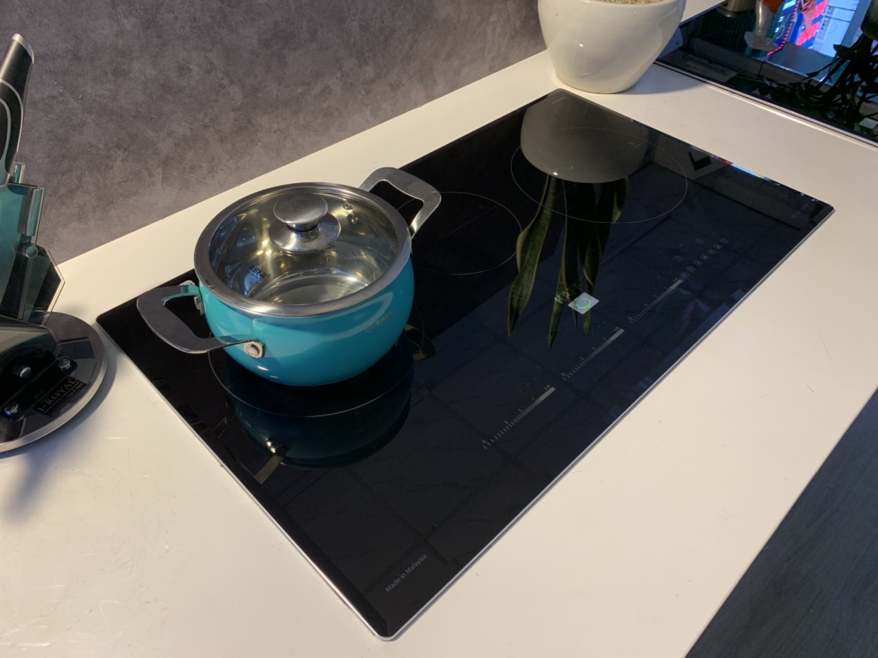 Bếp từ kết hợp hồng ngoại Kaff KF-IG3001IH