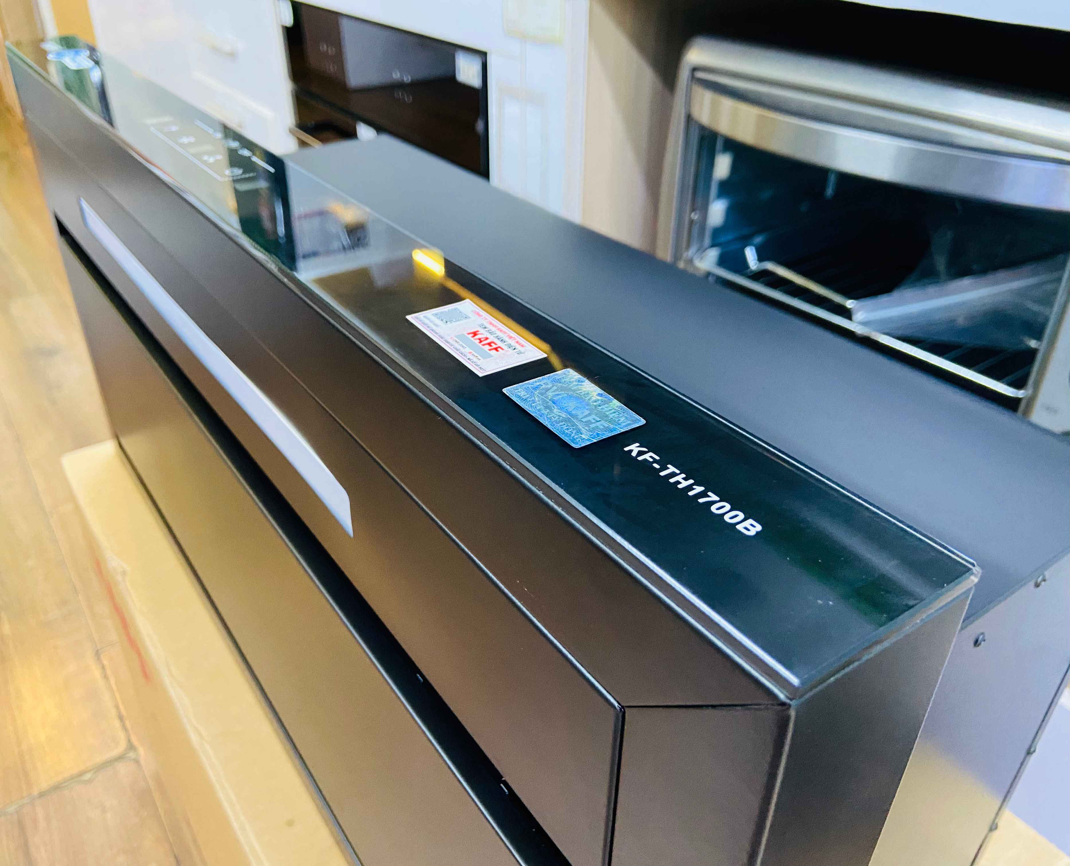 Máy hút khói, hút mùi âm tủ KAFF KF-TH1700B ( Điều khiển cảm ứng vẫy tay )