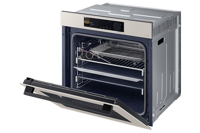 Lò nướng âm Samsung Bespoke NV7B6675CAA/SV