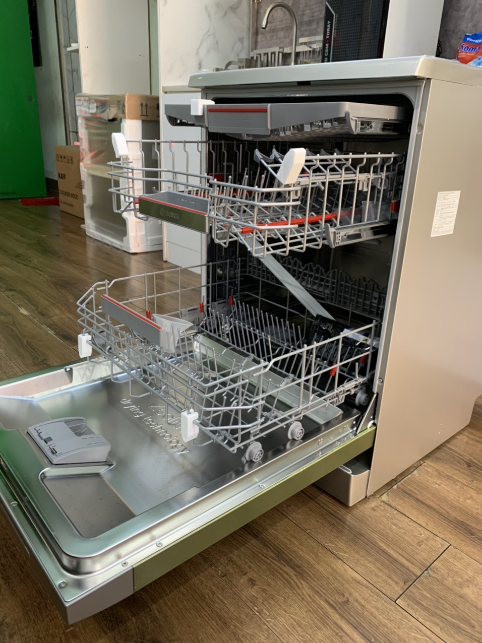 Máy rửa chén bát độc lập Bosch SMS6ZCI48E Serie 6