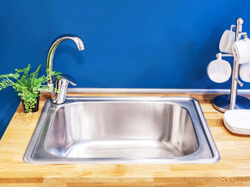 Vòi rửa inox mạ Chrome Malloca K121N