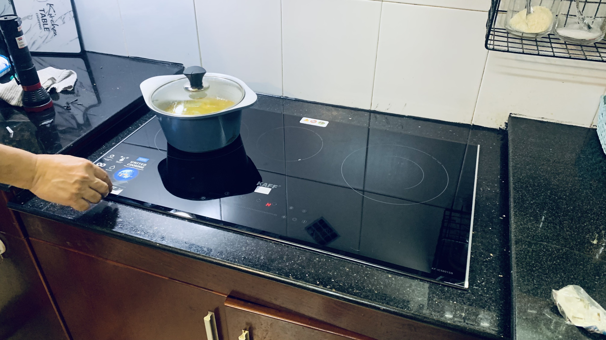 Bếp từ kết hợp hồng ngoại Kaff KF-IC5801SB