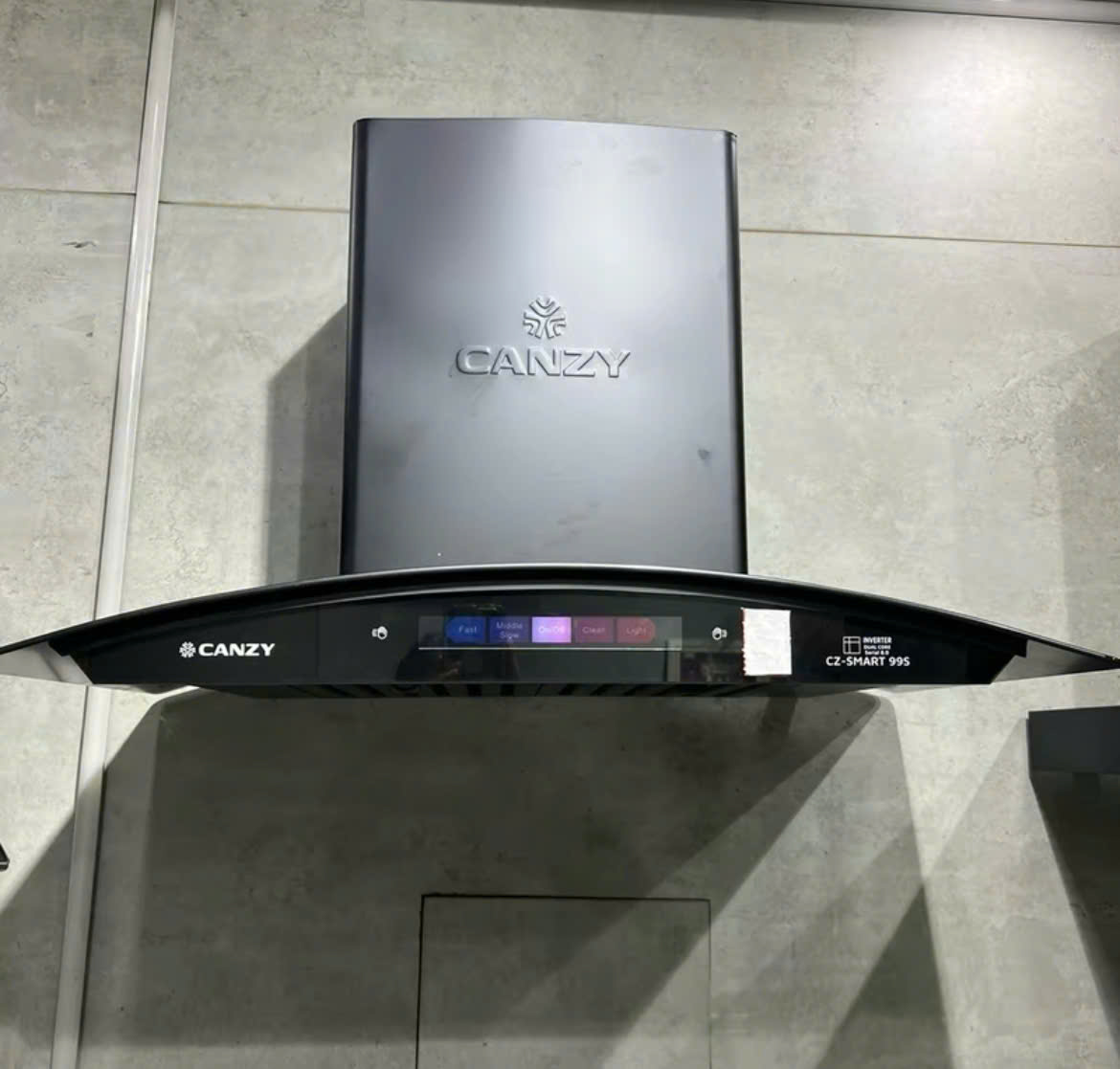 Máy hút khói, khử mùi kính cong Canzy CZ Smart99S (điều khiển cảm biến vẫy tay)