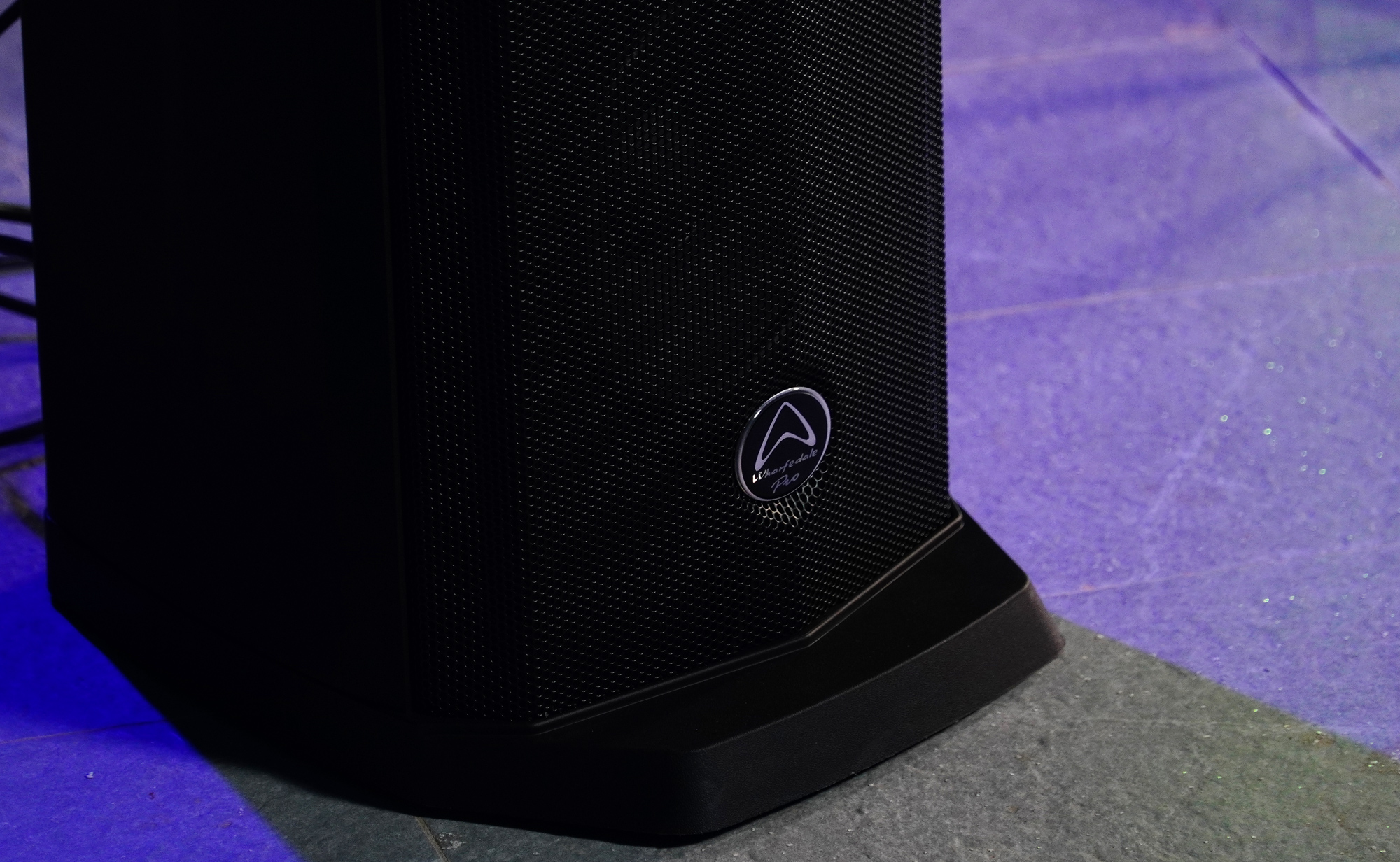 Loa cột di động Wharfedale Pro IS-48 - Hàng Chính hãng PGI