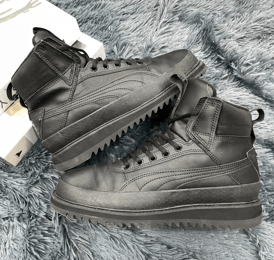 Khám phá những mẫu sneaker nam ấn tượng năm 2024