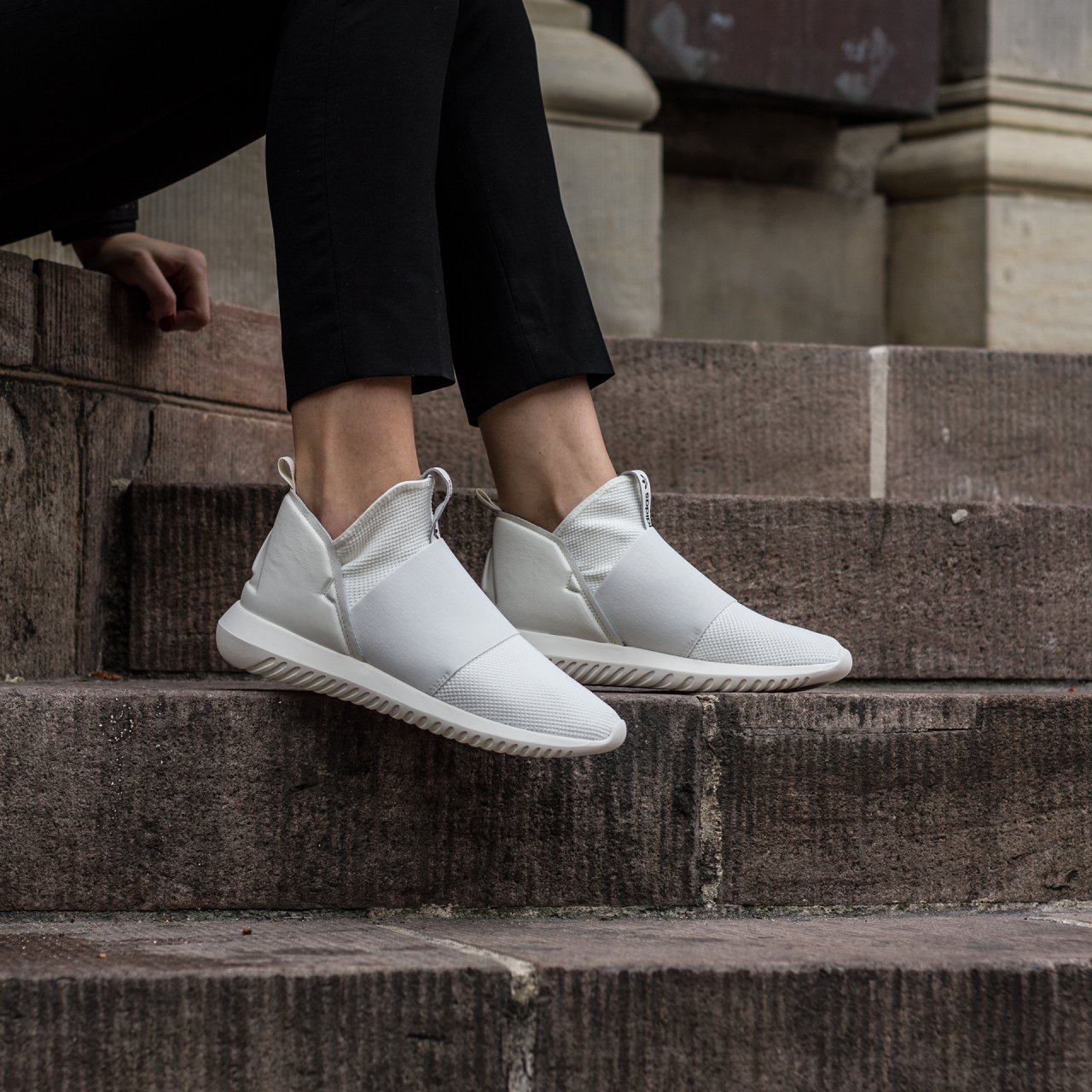 Adidas tubular top defiant white
