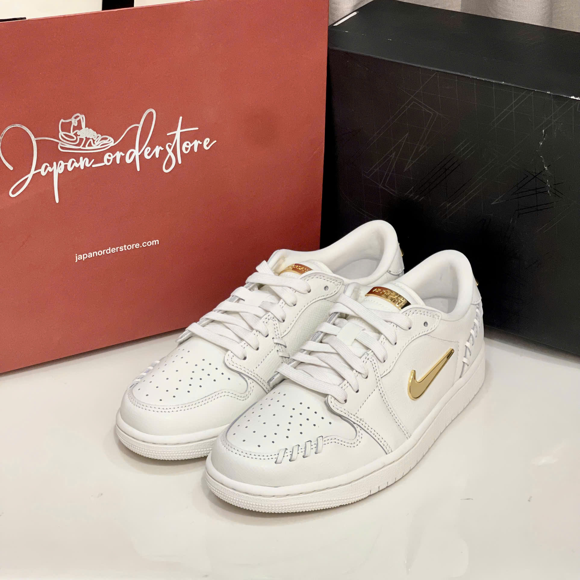 Giày Air Jordan Method of Make Sail Metallic Gold FN5032-100