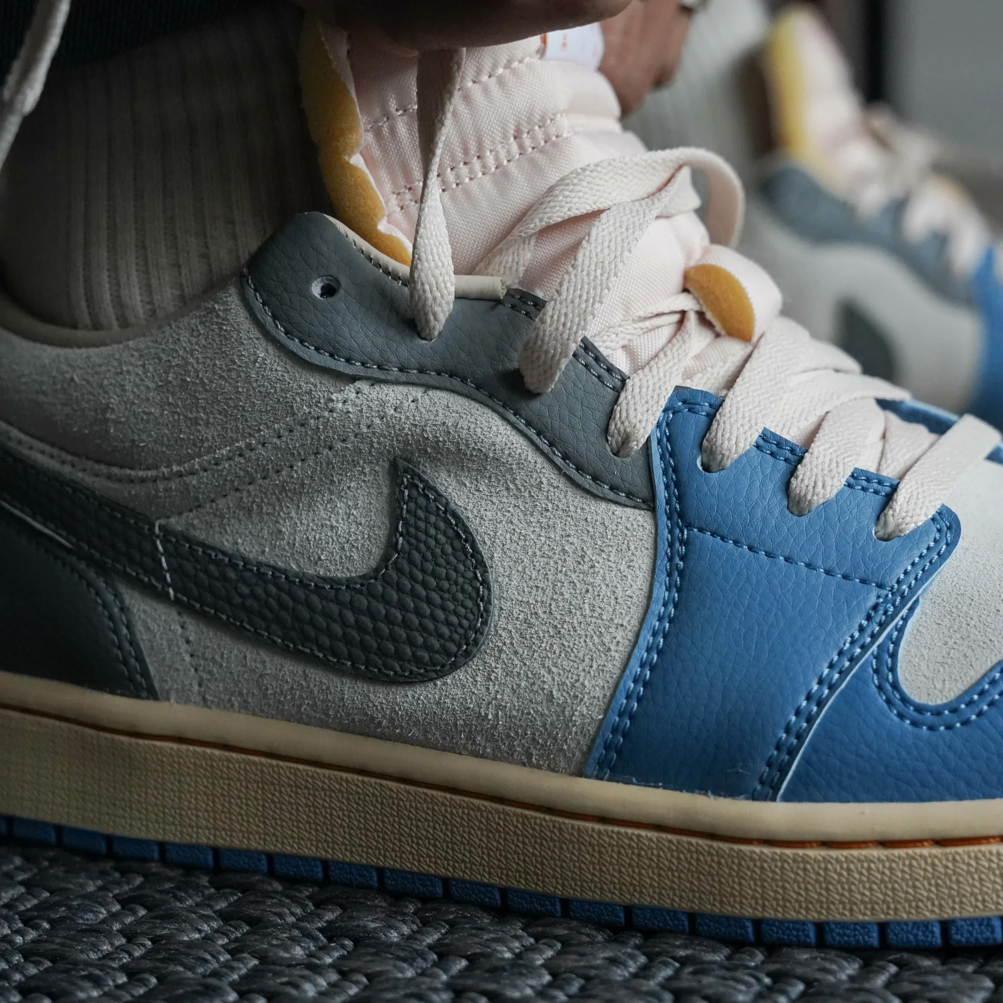 Gi?�y Nike Air Jordan 1 Low Vintage UNC Grey DZ5376-469