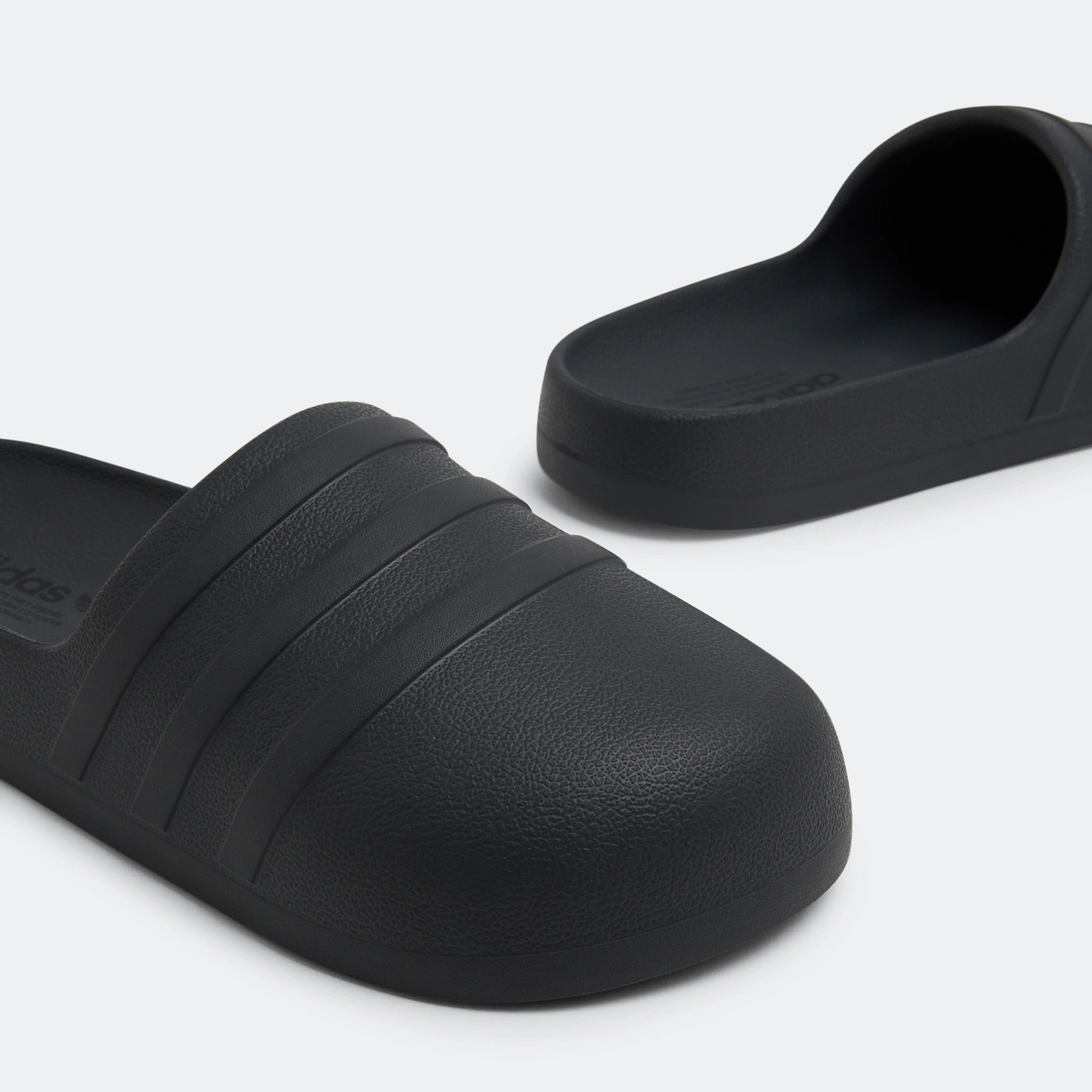 Dép Adidas Adifom Adilette Carbon Black HQ8753