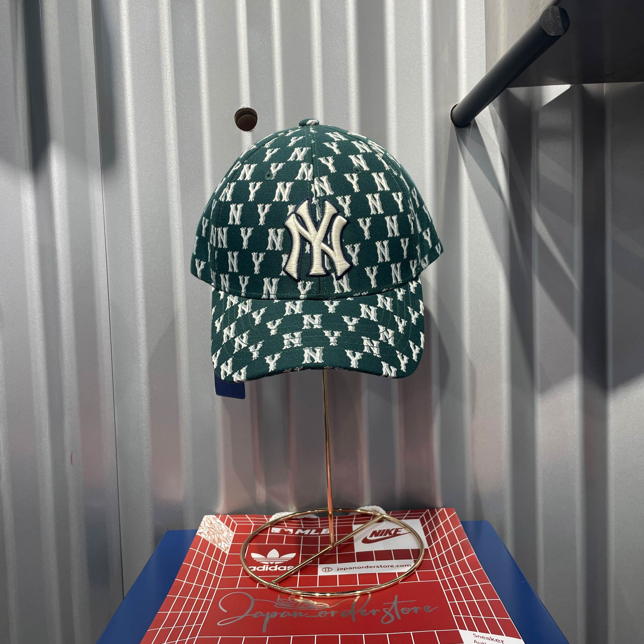 Nón MLB Monogram New York Yankees 3ACPFF02N-50GND