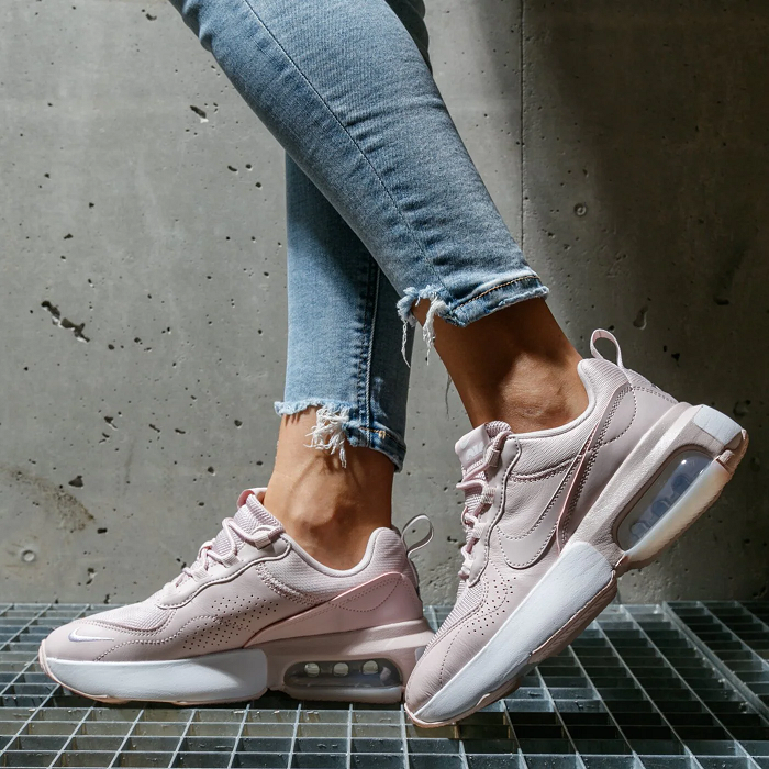 cu7846 nike