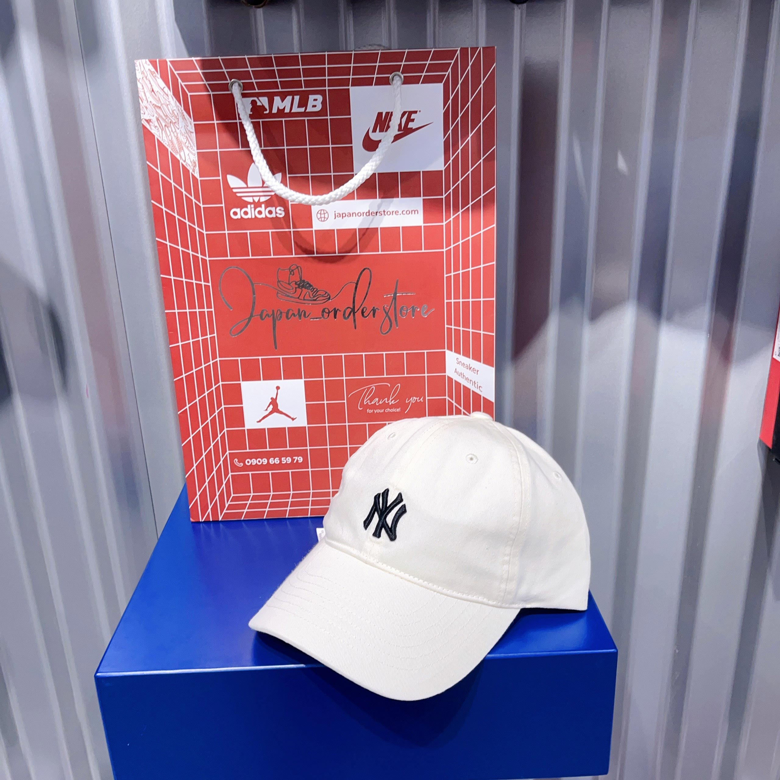 Nón MLB Rookie Ballcap Cream NY Yankees 3ACP7701N-50IVS Nón MLB Rookie Ballcap Cream NY Yankees 3ACP7701N-50IVS