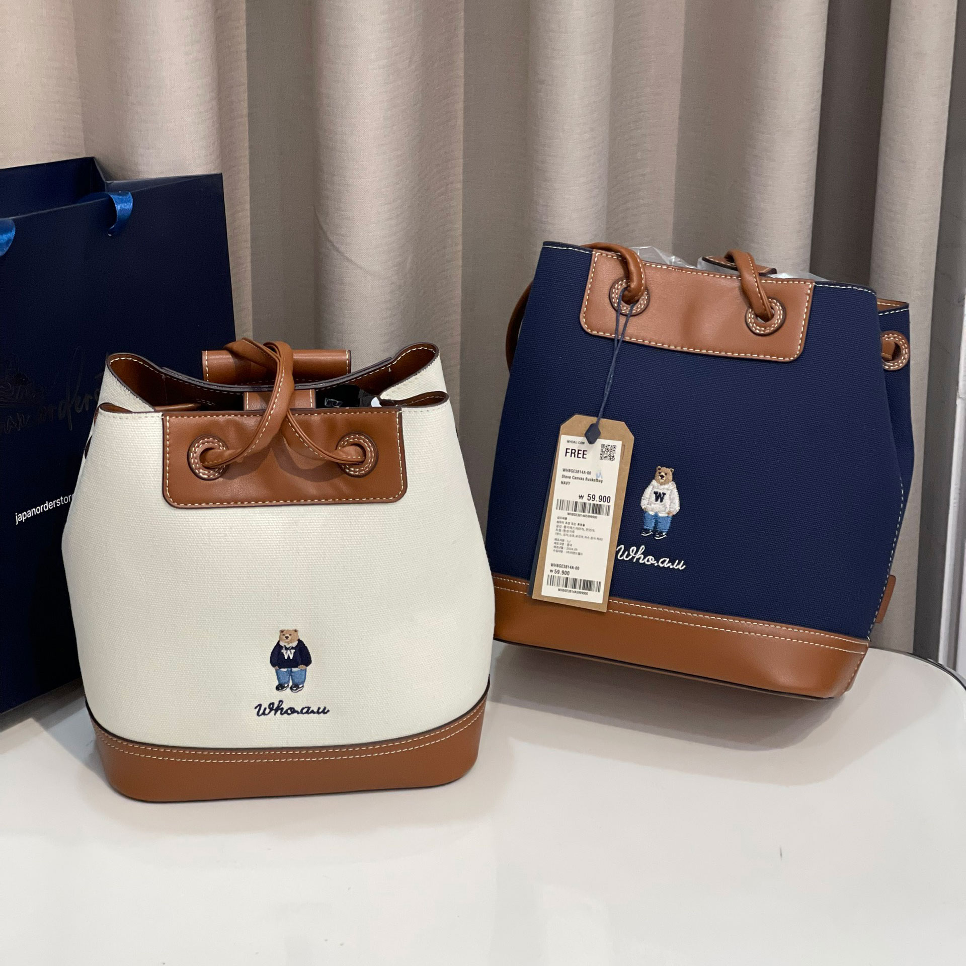 Túi xách WHOAU Steve Bucket Canvas Ivory/Navy WHBGE3814A