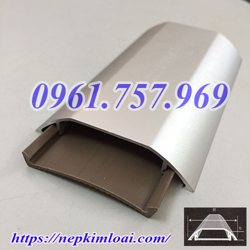 Nẹp đi dây điện