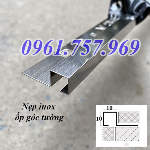 Nẹp inox góc tường