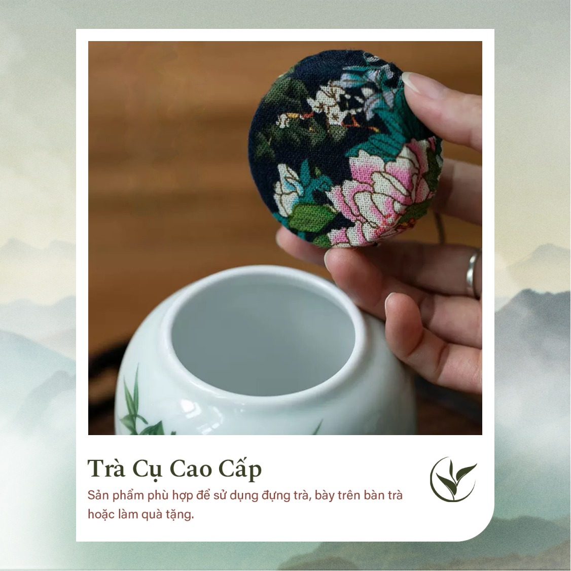 Set 2 lọ đựng trà men xanh họa tiết trúc đoạn