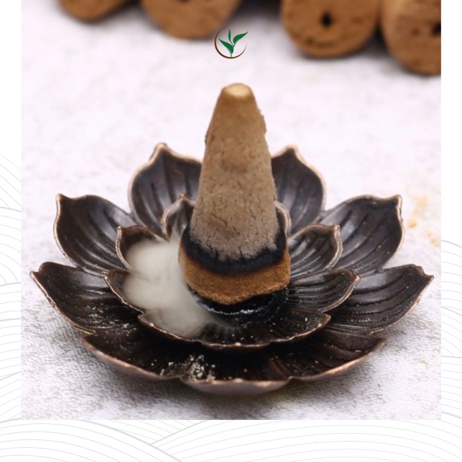 Đế Đốt Nụ Hương Bằng Đồng
