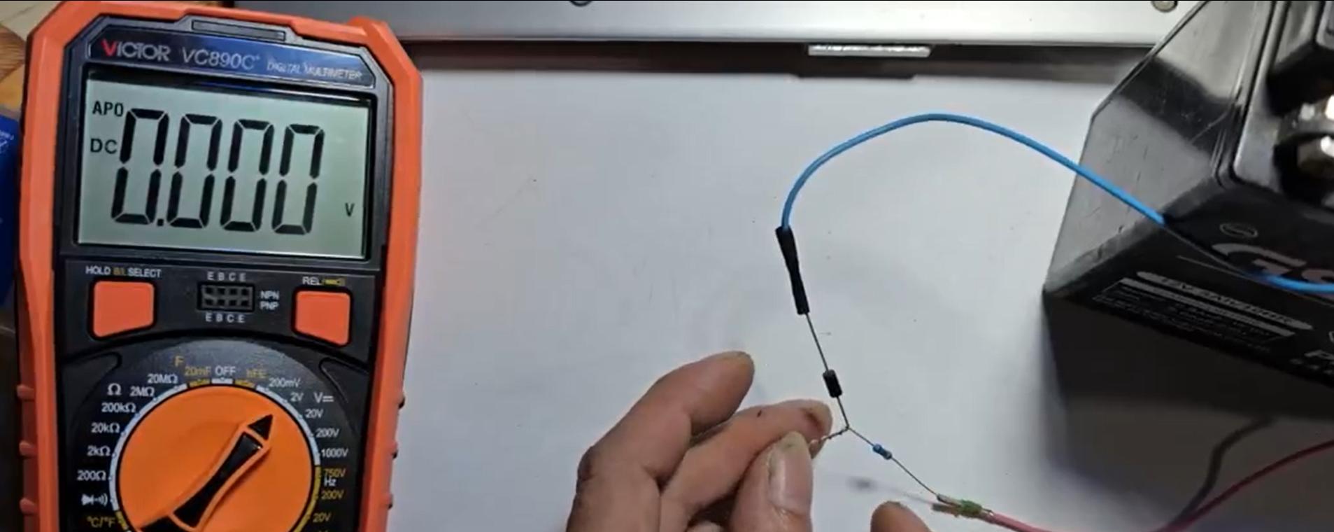 Ứng dụng Diode và điện trở trong giả lập cảm biến góc - Thầy Lê Chí Thiêm