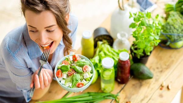 Đảm bảo chế độ ăn lành mạnh mỗi ngày