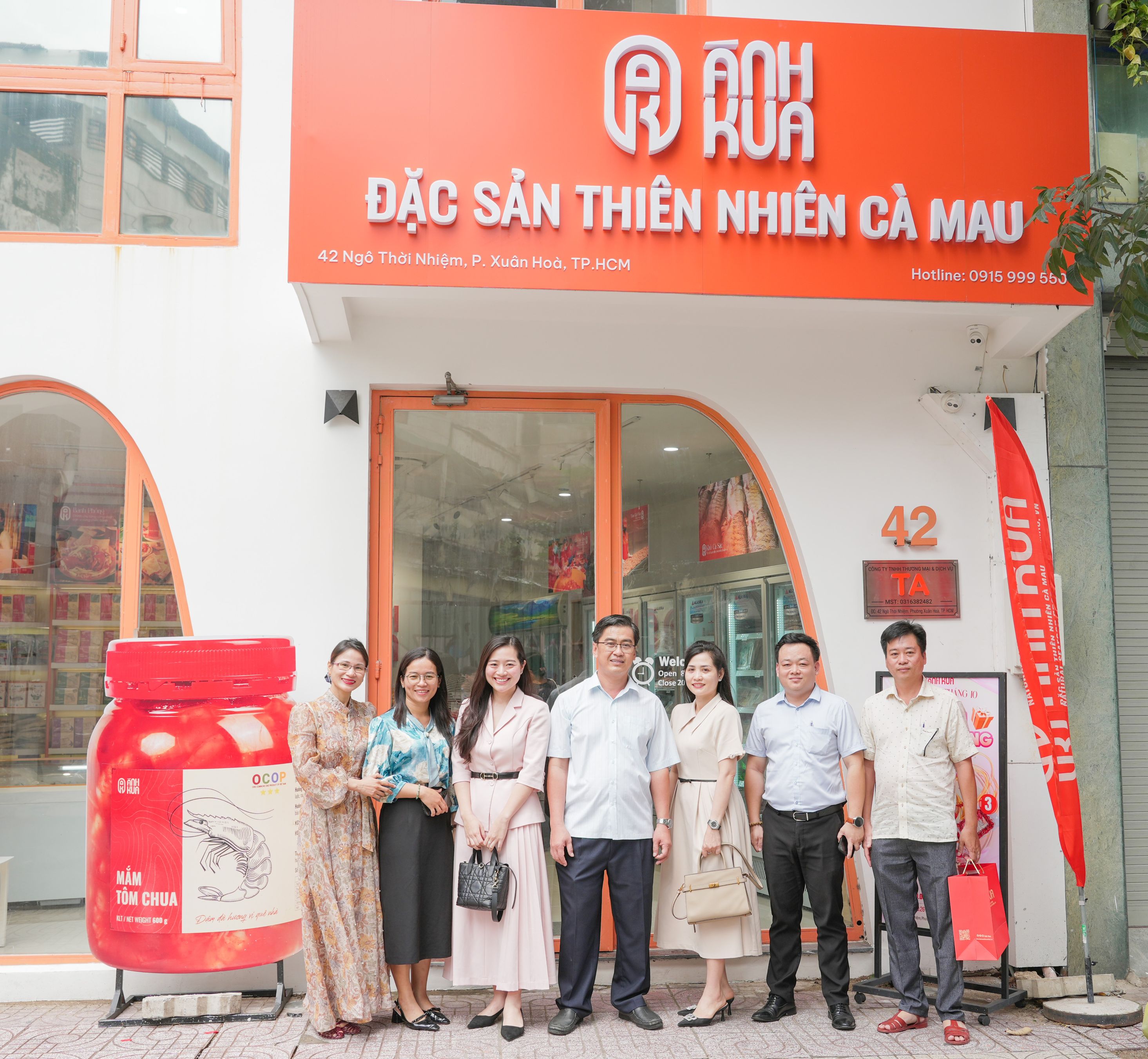 Ánh Kua vinh dự được đón tiếp Ông Mạc Phước Nhuận
