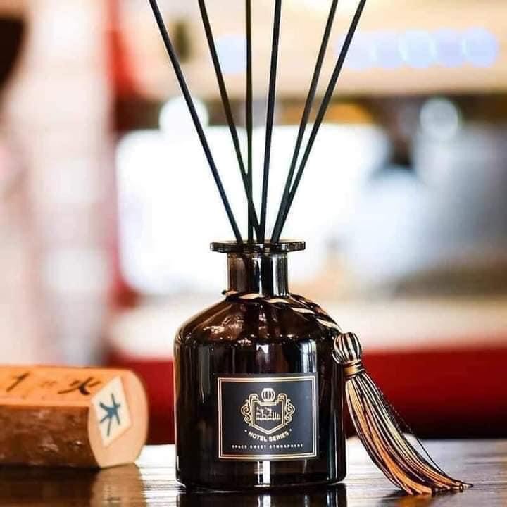 TINH DẦU THƠM ĐỂ PHÒNG ( MÀU ĐEN )