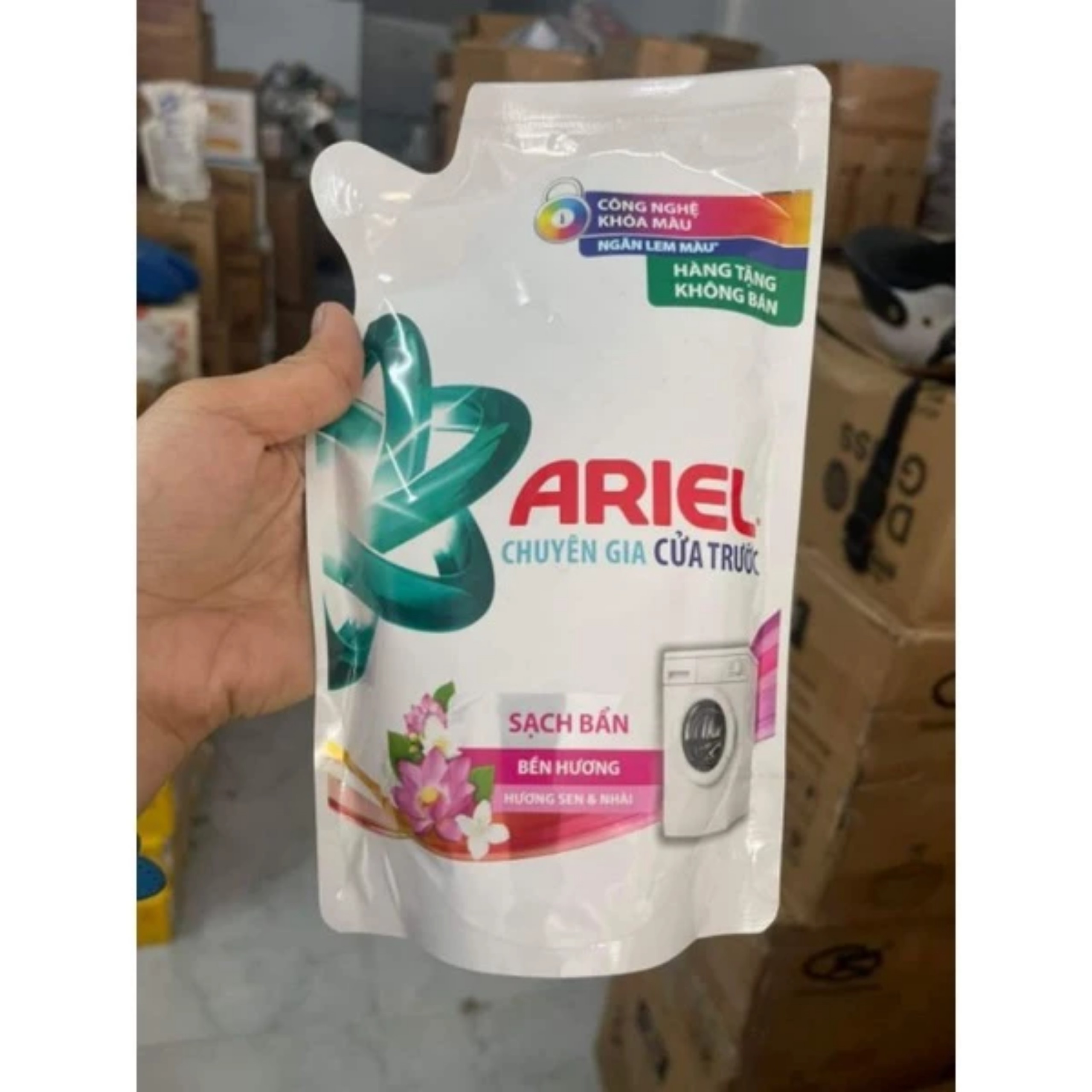 NƯỚC GIẶT ARIEL