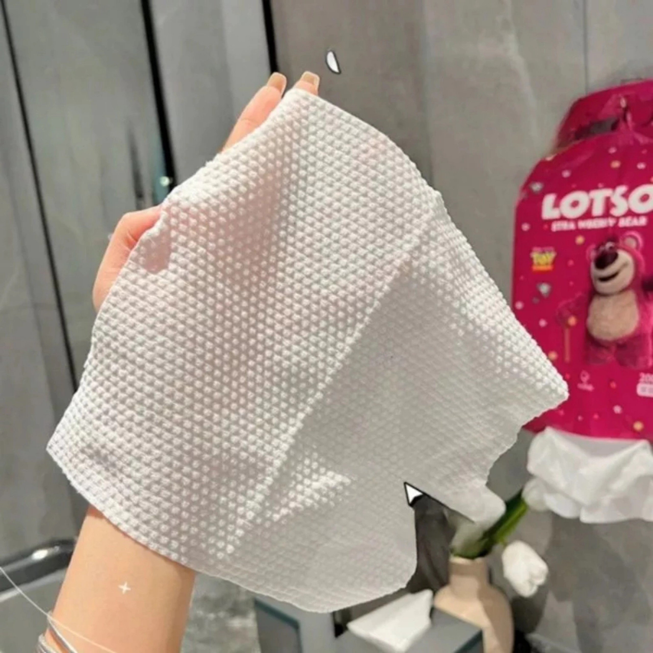 KHĂN GIẤY GẤU DÂU LOS.TO 200 TỜ