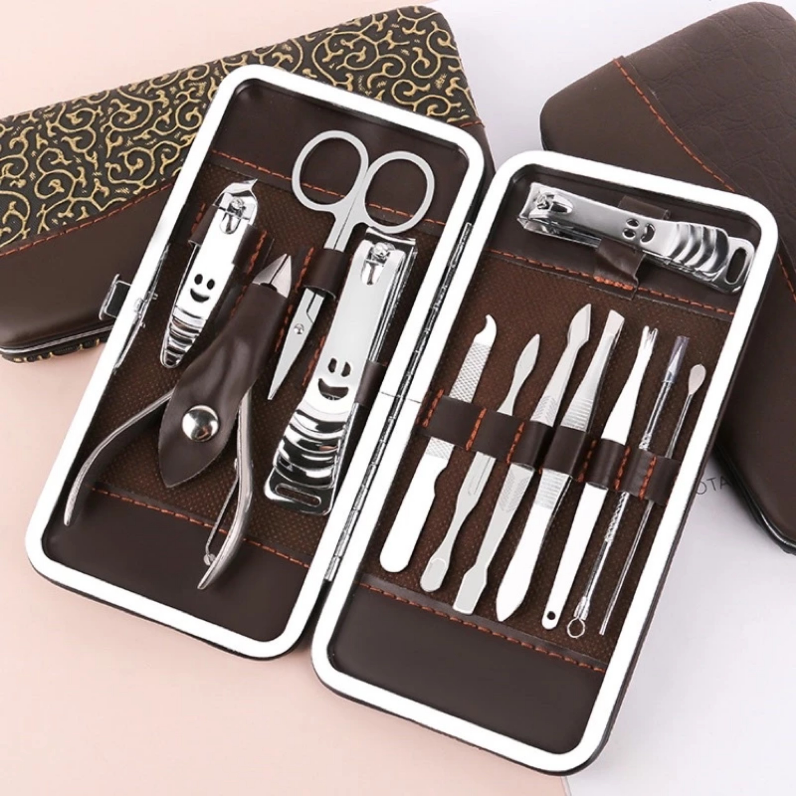 BỘ CẮT MÓNG TAY 12 MÓN