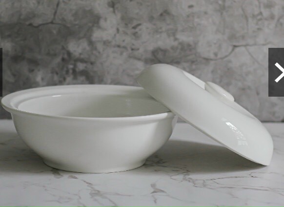 LIỄN CƠM SỨ MINH CHÂU